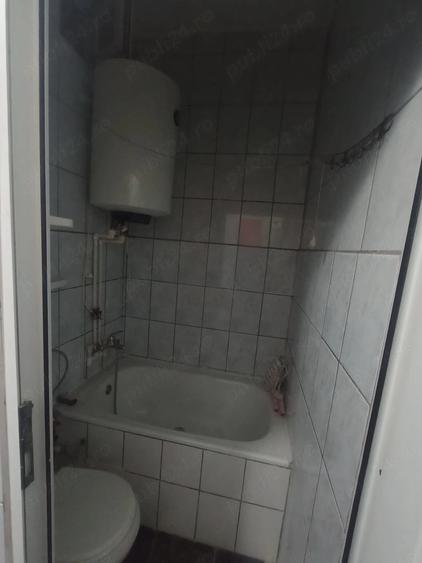 Garsonieră decomandată în Micro 40