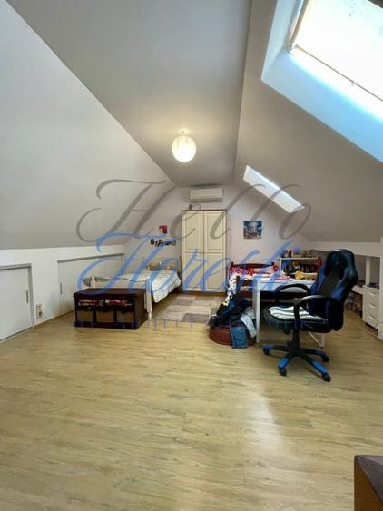 Apartament cu 3 camere semidecomandat, mobilat în Mănăștur