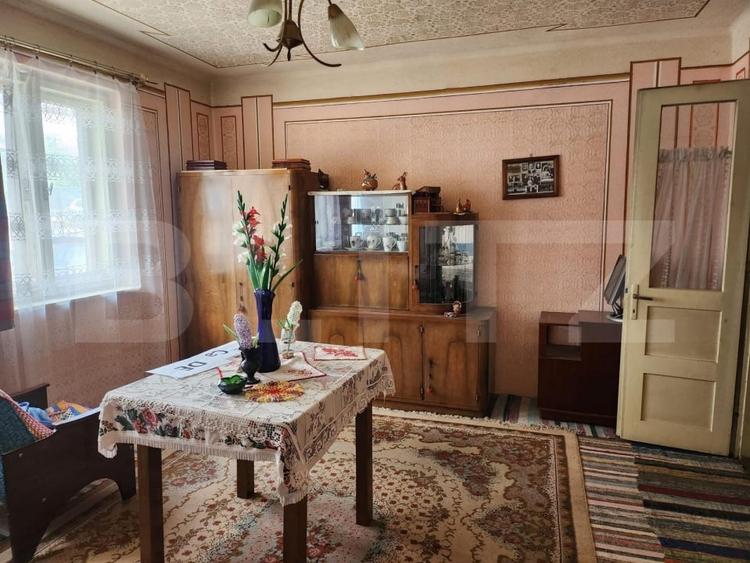 Duplex cu 4 camere cu Canalizare în Sud