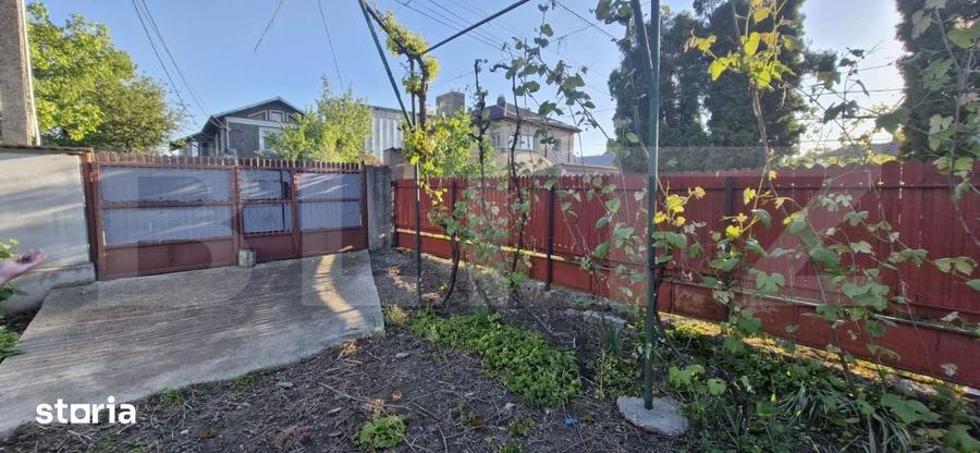 Gospodarie completa, casa 140 mp, teren 770 mp - zona Gaesti - 4