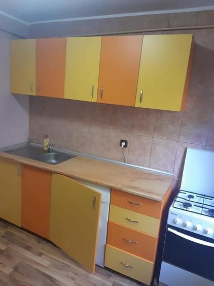 Garsonieră decomandată în Popoveni