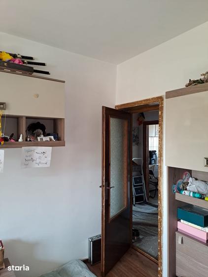 Apartament cu 4 camere în Central