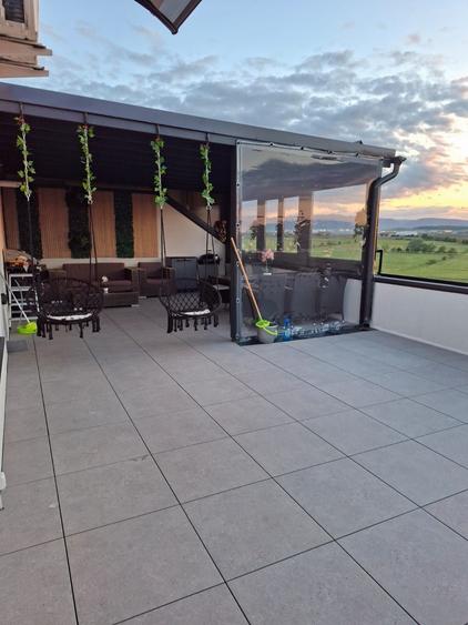 Apartament cu 2 camere semidecomandat în Lotrioara