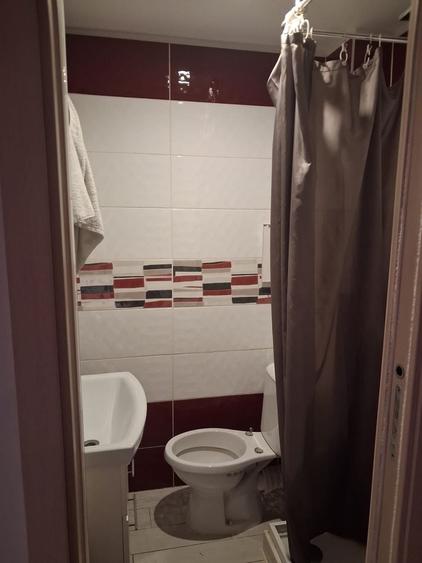 Garsonieră în 6 Vânători