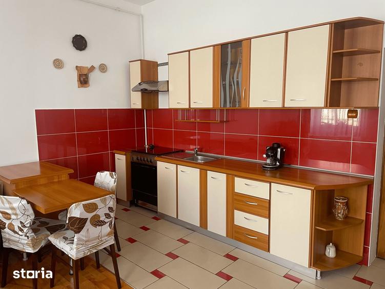 Casă cu Teren 867 Mp în Central