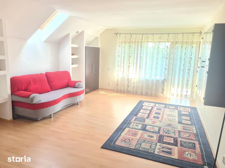 Casă cu 4 camere cu Teren 720 Mp în Gherăiești