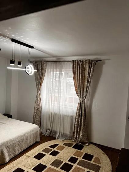 Apartament cu 3 camere decomandat în George Enescu