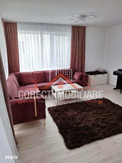 Casă cu 4 camere cu Teren 400 Mp în Central