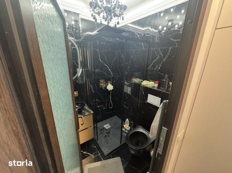 Apartament cu 4 camere în Soarelui