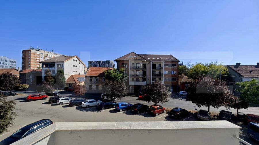 Apartament cu 2 camere semidecomandat în Ultracentral