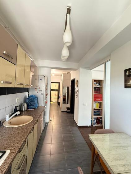 Apartament cu 2 camere semidecomandat în Militari