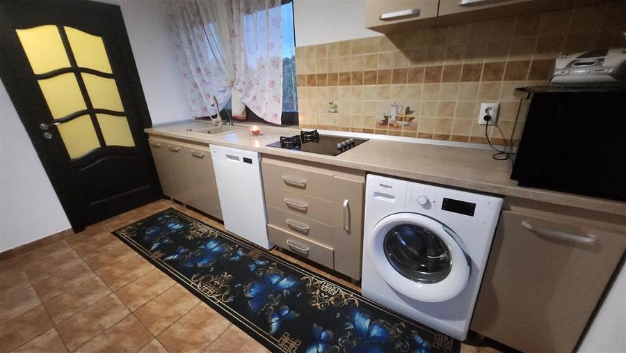 Casă individuală cu 3 camere cu Teren 1800 Mp în Luncușoara