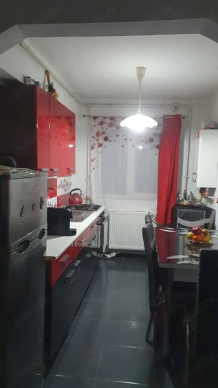 Apartament cu 2 camere decomandat în Florești