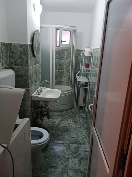 Apartament cu 2 camere nedecomandat în Central
