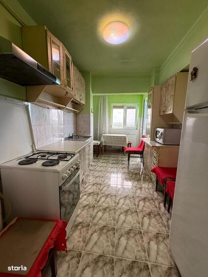 Apartament cu 2 camere decomandat în Decebal