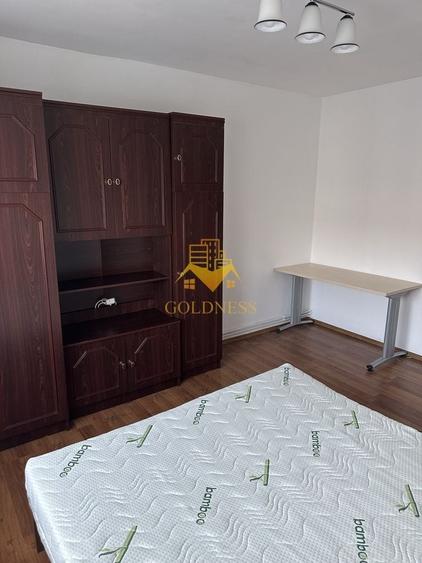 Garsonieră decomandată, mobilată în Mănăștur