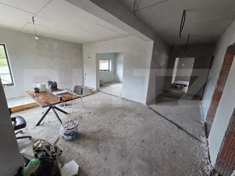 Casa individuala de vanzare cu curte proprie, Jibou - 3