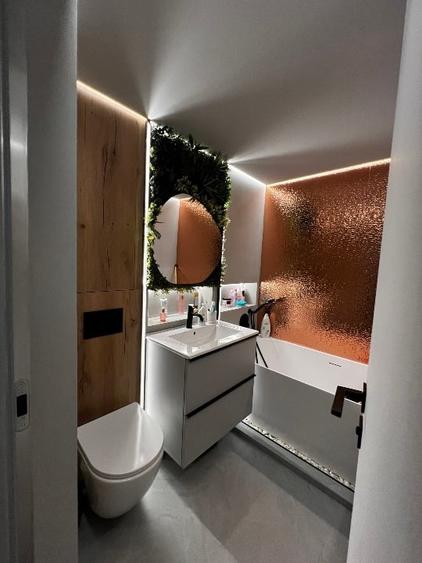 Apartament cu 3 camere decomandat, mobilat în Berceni