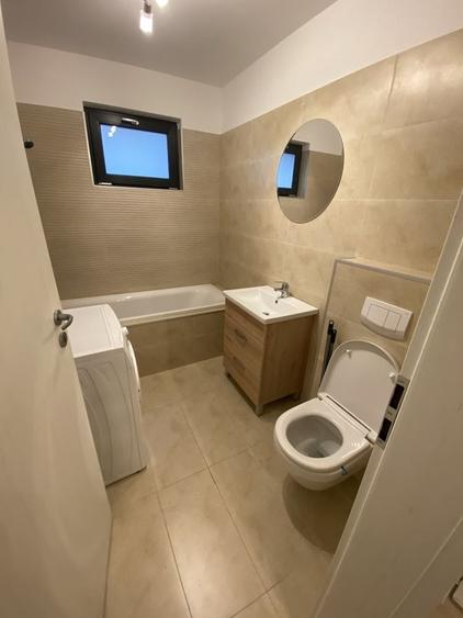 Apartament cu 2 camere semidecomandat în Găvana