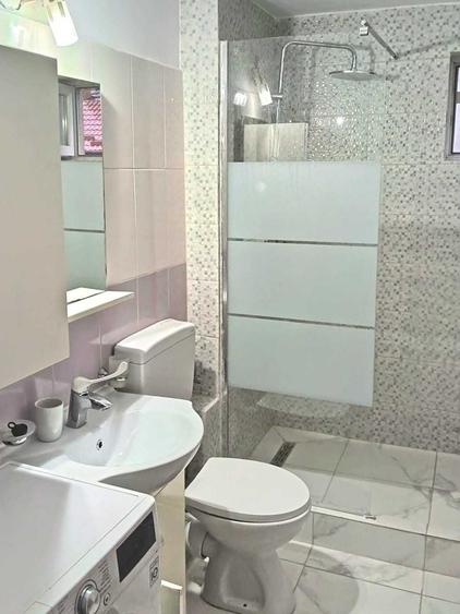 Apartament cu 3 camere în Mărăști