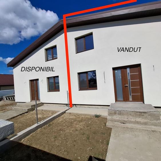 Duplex cu 4 camere cu Canalizare în Vest
