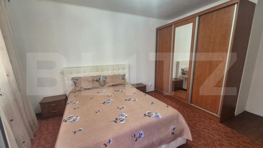 Apartament 3 camere de vanzare, 61.65 mp, strada Gellert Sandor - 10
