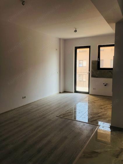 2 camere la 2 minute de benzinaria ESO - 11