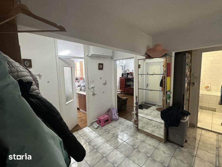 Apartament cu 4 camere decomandat, mobilat în Mărăști