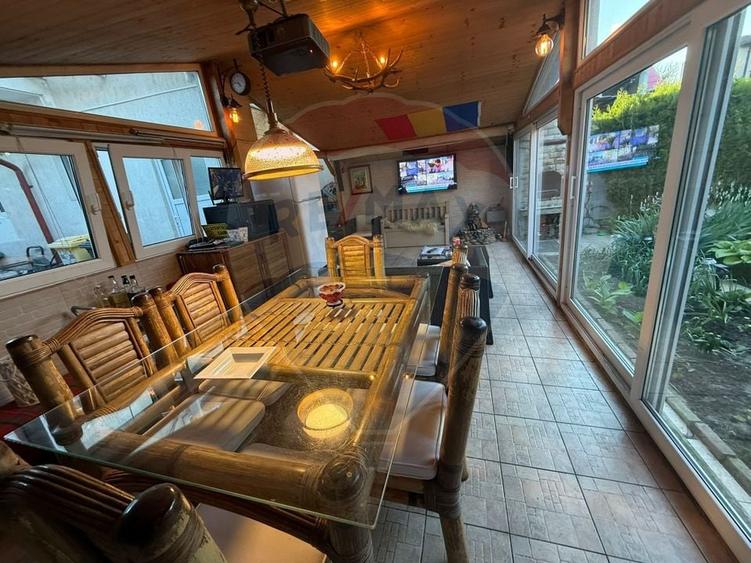 Vila de vanzare si teren 1360mp in Viile Noi - 24