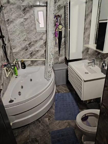 Apartament cu 2 camere decomandat în Ștefănești