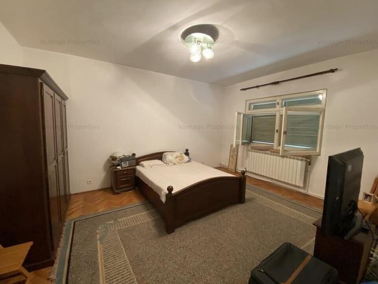 Vila 4 camere cu piscina si gradina, zona Snagov-langa padure - 9