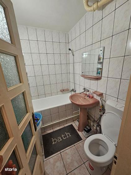 Apartament cu 2 camere semidecomandat în George Enescu