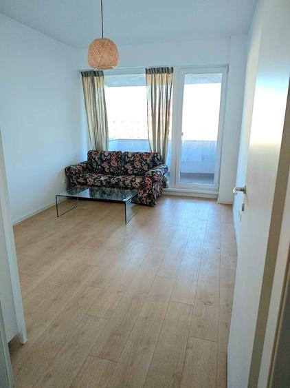 Apartament cu 3 camere decomandat, mobilat în Chitila