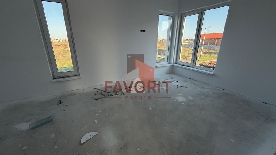 Duplex cu 3 camere cu Canalizare în Moșnița Nouă