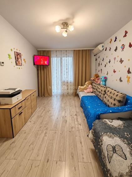 Apartament cu 2 camere decomandat, mobilat în Sebastian