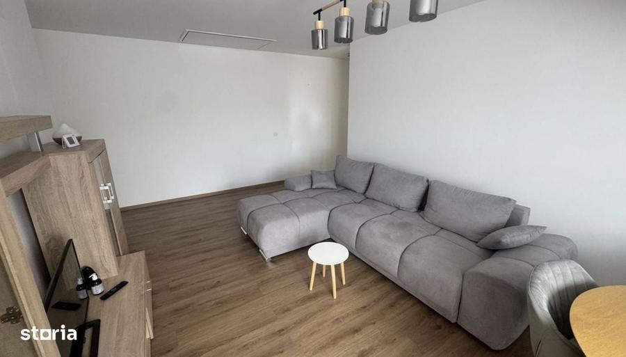 Apartament cu 2 camere decomandat în Șelimbăr — fotografia 3