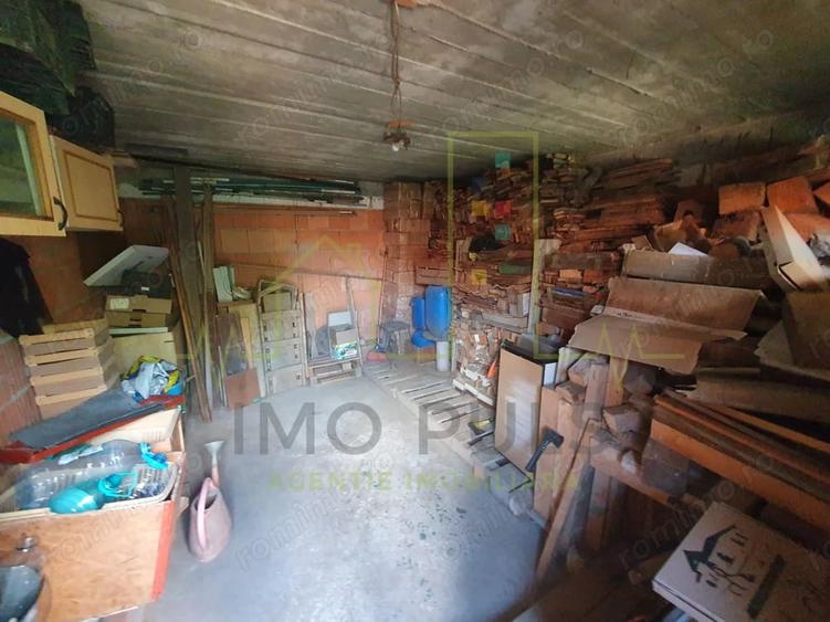 Casă cu 2 camere cu Teren 421 Mp în Plopi