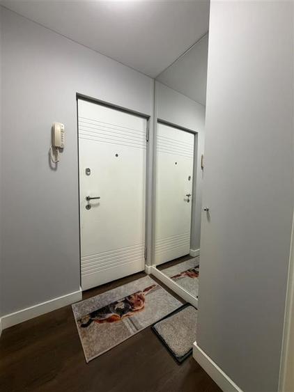 Apartament cu 3 camere decomandat, mobilat în Podu Roș