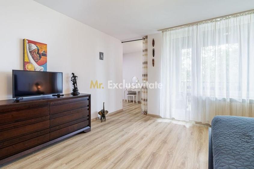 Casă cu 5 camere cu Teren 1537 Mp în Cornetu