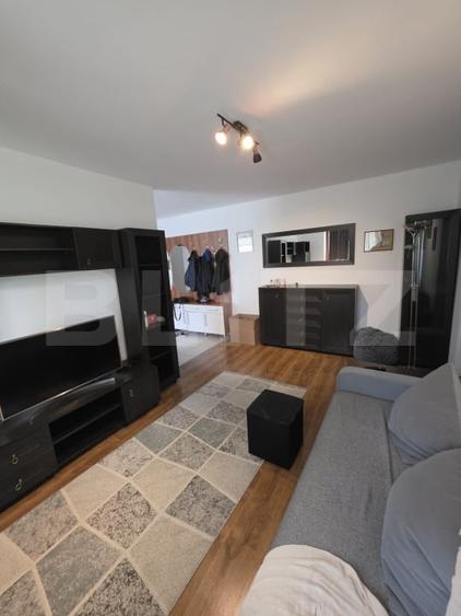 Apartament Spațios 3 Camere + Balcon - 2