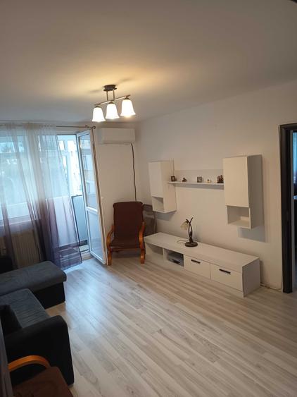 Inchiriere apartament cu doua camere - 2