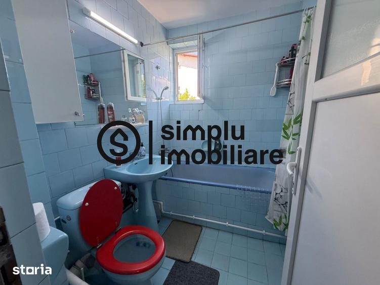 Apartament cu 3 camere în Brazda lui Novac