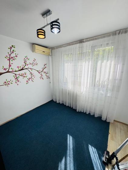 Apartament cu 3 camere decomandat în Drumul Taberei