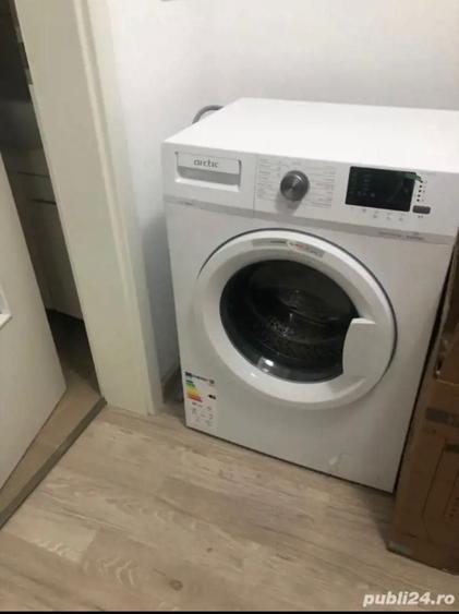Apartament cu 2 camere nedecomandat în Central