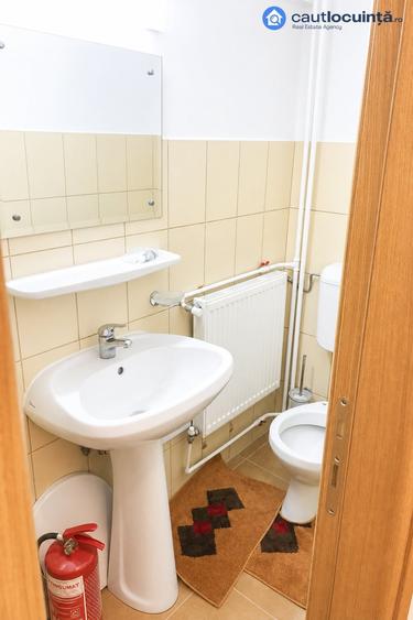 Apartament cu 3 camere decomandat, mobilat în Unirii