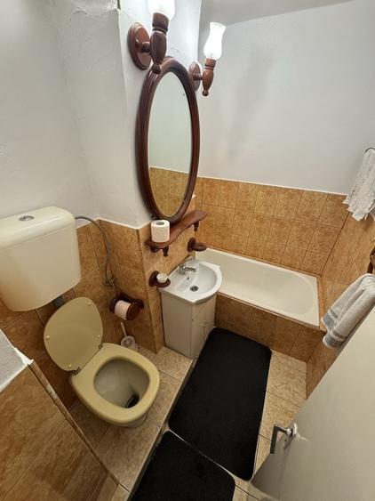 Garsonieră decomandată în Central