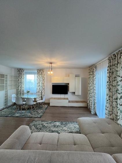 Apartament cu 3 camere semidecomandat, mobilat în Cotroceni