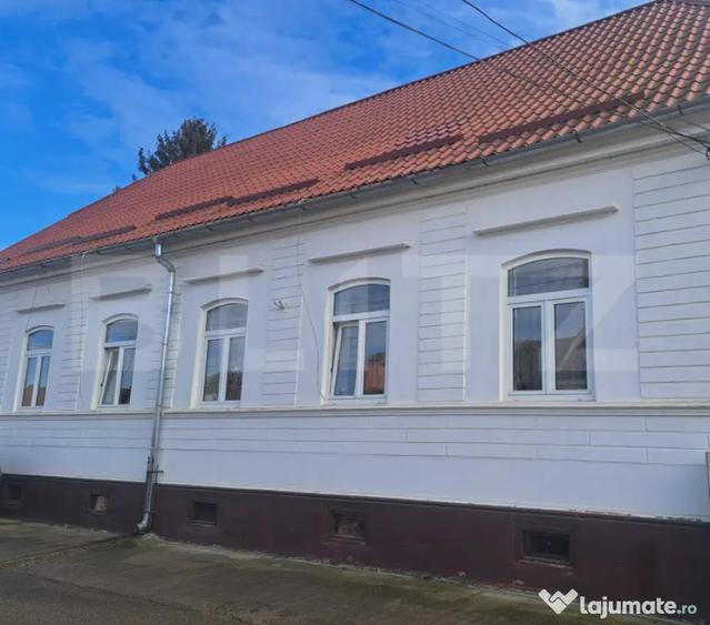Casa saseasca renovata integral, 2200 mp teren, ideala - 18