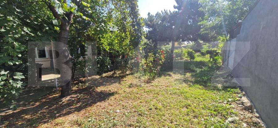 Casă individuală cu 3 camere cu Canalizare în Bariera Vâlcii