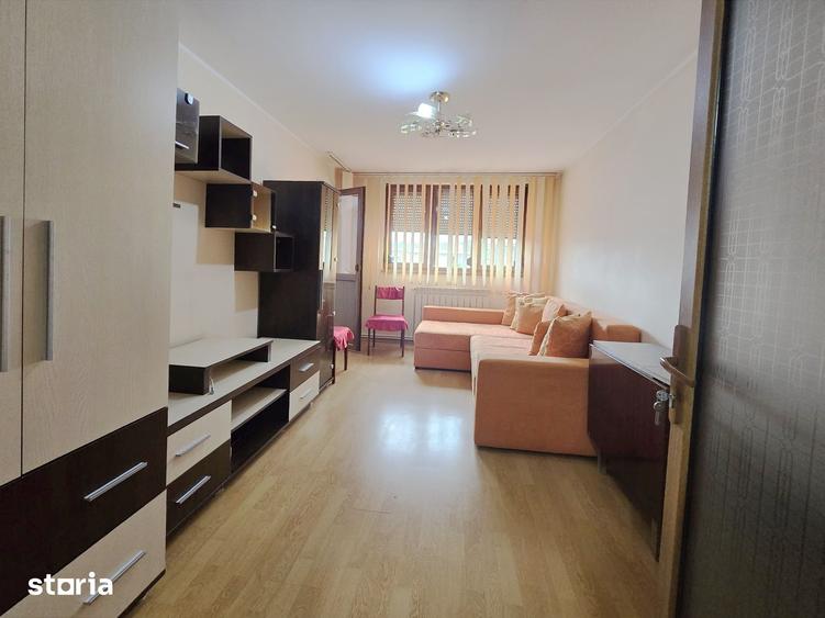 Apartament cu 2 camere decomandat în Micro 14